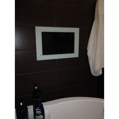 Телевизор для ванной комнаты Avel AVS260F с диагональю 26" / со встроенным медиаплеером / корпус белый - купить по специальной цене в интернет-магазине "Уют в доме"